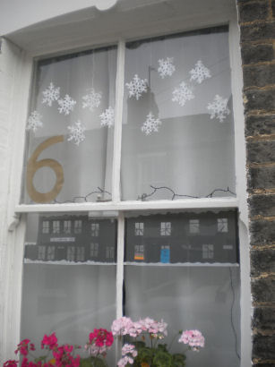 2020 festive window